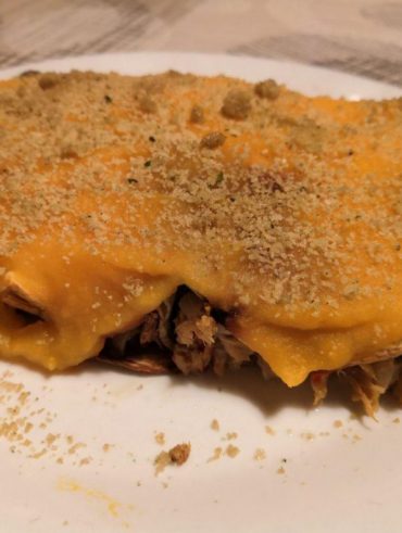 Canelons d’albergínia farcits de tonyina