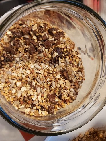 Musli de canyella i dàtils